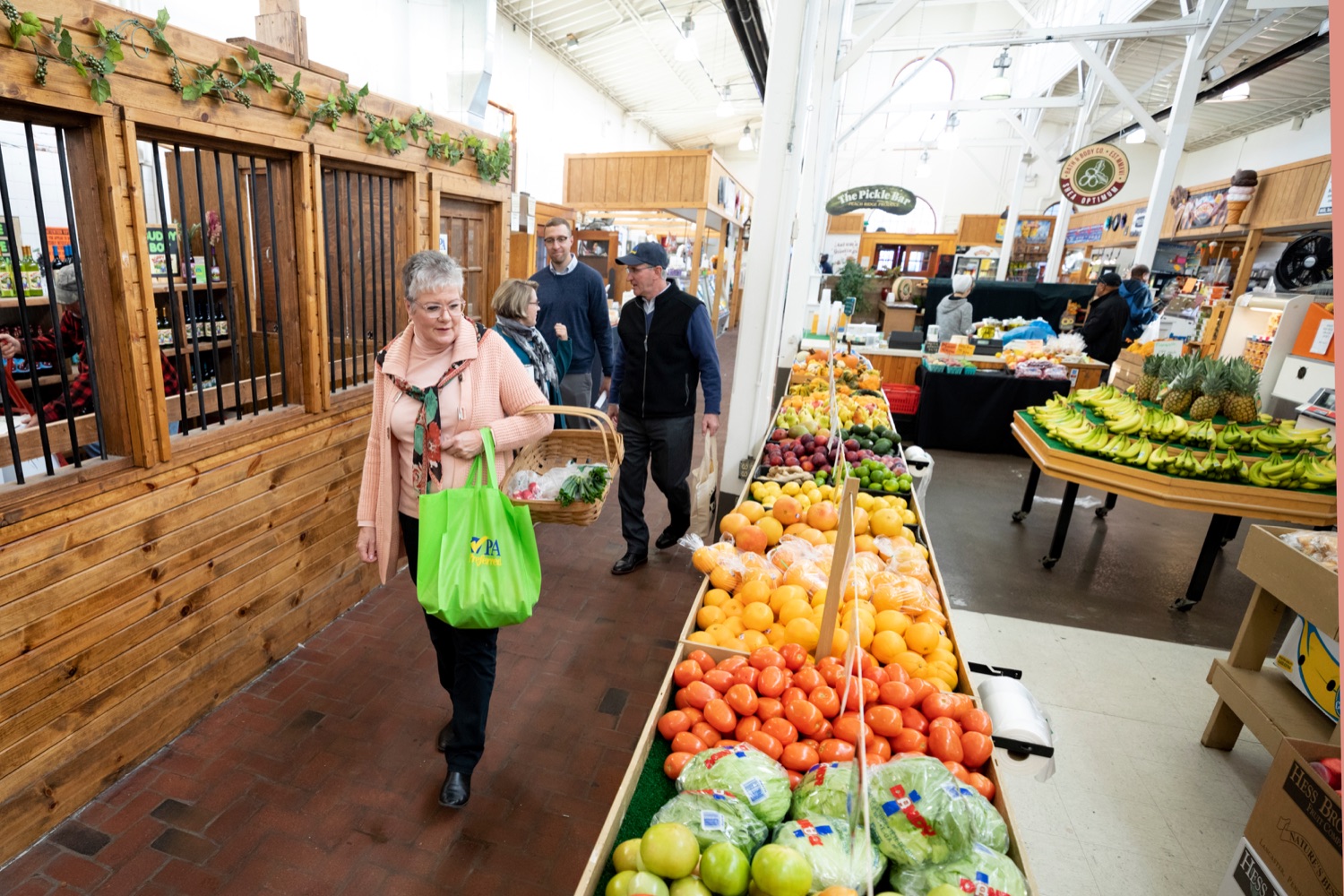 Pennsylvania Department of Agriculture Secretary Russell Redding grocery shops with his wife, Nina, for Thanksgiving dinner inside Broad Street Market on Thursday, November 21, 2019.<br><a href="https://filesource.amperwave.net/commonwealthofpa/photo/17546_AGRIC_Buy_Local_NK_008.JPG" target="_blank">⇣ Download Photo</a>
