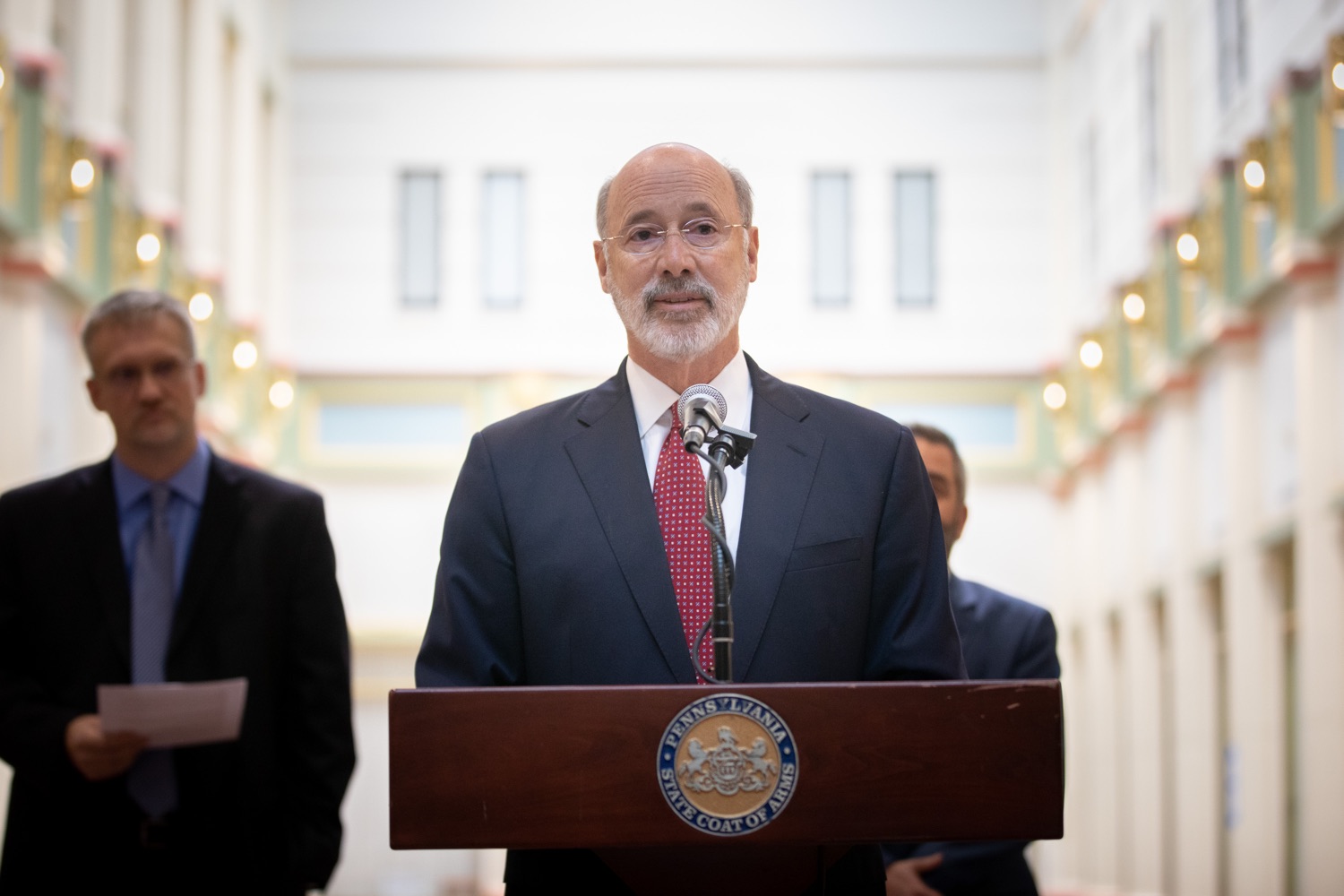 Pennsylvania Governor Tom Wolf speaks at the robotics demonstration.   Celebrating the success of the PAsmart workforce development program to create educational opportunities at schools across the commonwealth, Governor Tom Wolf welcomed more than 50 students from the Pennsylvania Rural Robotics Initiative to the Capitol today. The students from nine western Pennsylvania school districts showcased their skills in coding, robotics and drone technology. The Wolf administration awarded the initiative a $299,000 PAsmart Advancing Grant earlier this year. Harrisburg, PA  Tuesday, November 12, 2019<br><a href="https://filesource.amperwave.net/commonwealthofpa/photo/17587_gov_pasmart_rural_robotics_dz_015.jpg" target="_blank">⇣ Download Photo</a>
