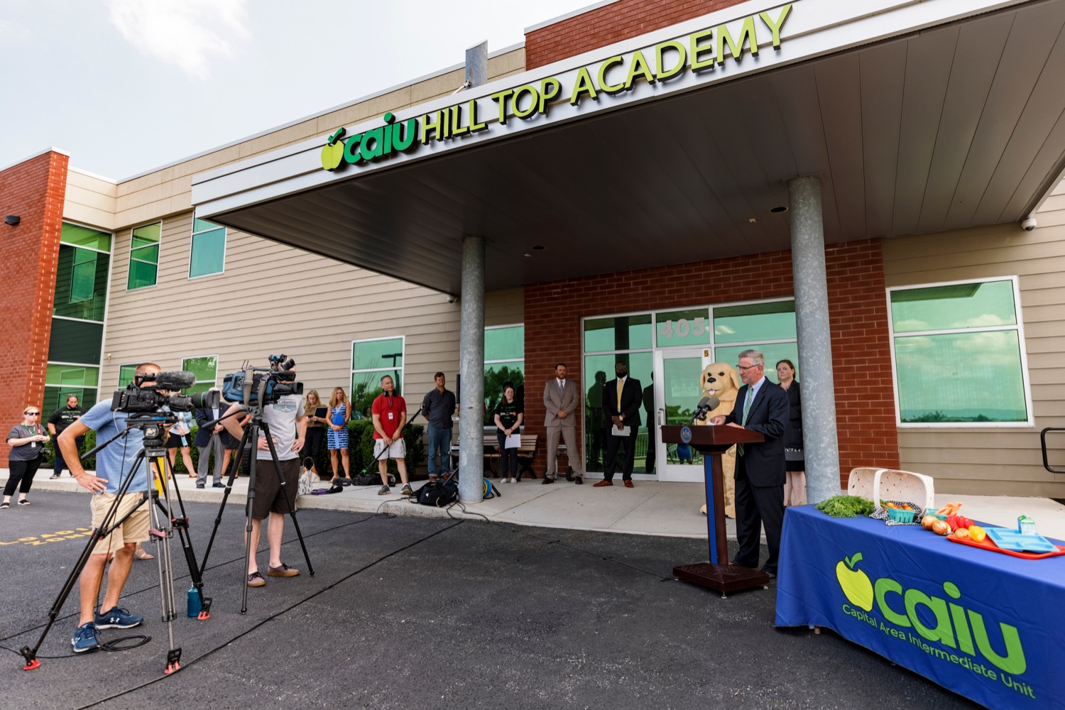 PA Dept. of Agriculture Secretary Russell Redding speaks during a press conference, which highlighted the success of Pennsylvania's farm to school programs, at Hill Top Academy in Mechanicsburg on Friday, August 27, 2021.<br><a href="https://filesource.amperwave.net/commonwealthofpa/photo/19054_AGRIC_FarmToSchool_NK_002.jpg" target="_blank">⇣ Download Photo</a>