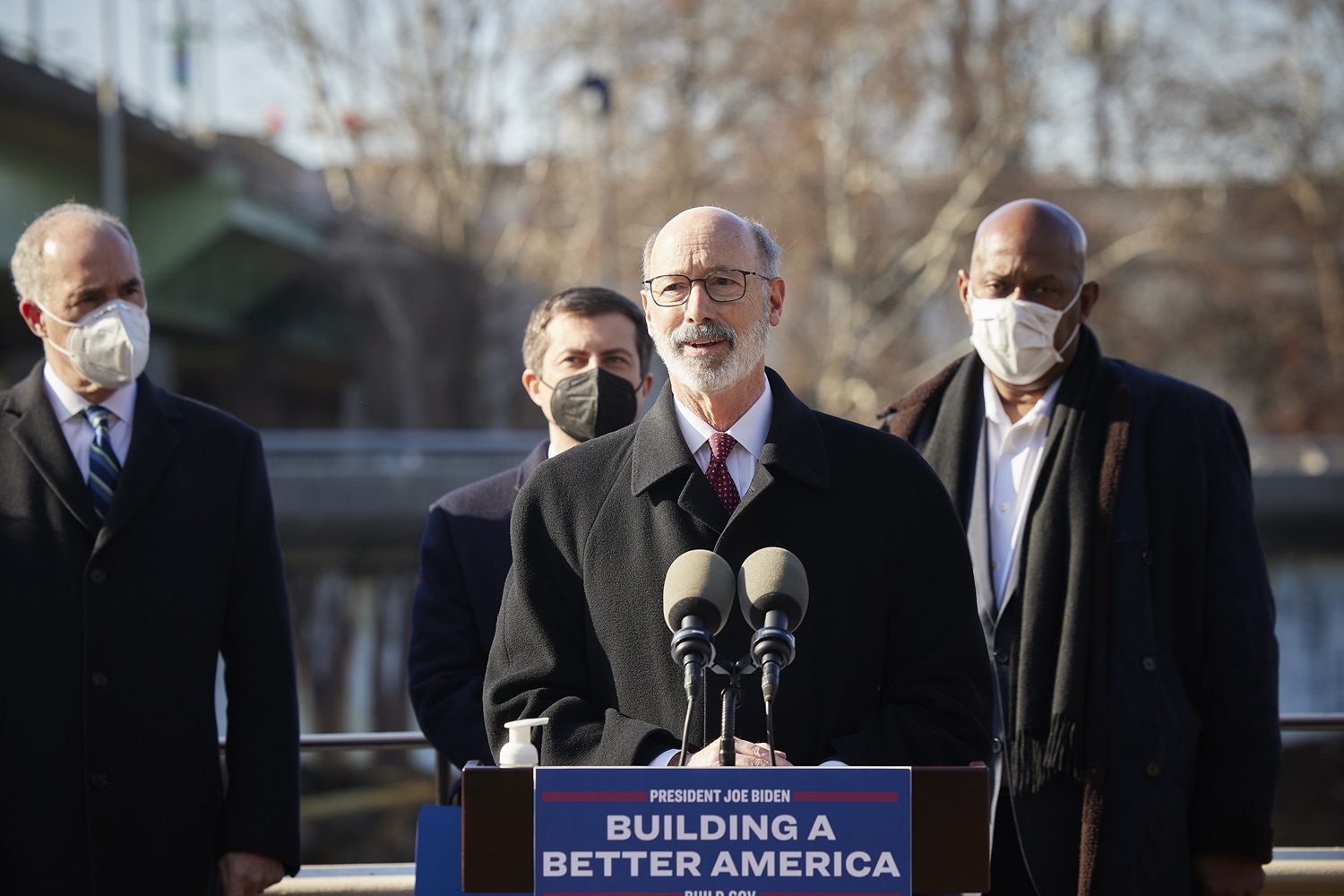 Pennsylvania Governor Tom Wolf speaks with the press.  Governor Tom Wolf stood alongside U.S. Transportation Secretary Pete Buttigieg to launch the largest bridge formula program in American history, made possible by the passage of the Bipartisan Infrastructure Law. Pennsylvania is set to receive $1.6 billion to fix more than 3,000 bridges across the commonwealth.  Philadelphia, PA  January 14, 2021<br><a href="https://filesource.amperwave.net/commonwealthofpa/photo/20426_gov_bridgeAnnoucement_dz_014_copy.jpg" target="_blank">⇣ Download Photo</a>