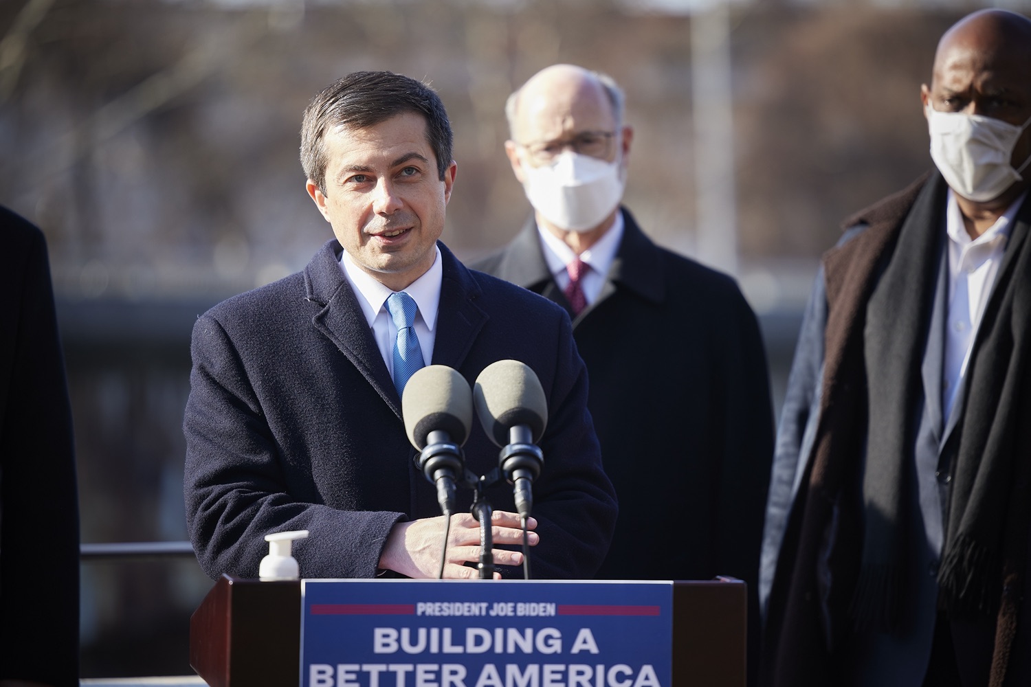 Pete Buttigieg, U.S. Secretary of Transportation speaks with the press.  Governor Tom Wolf stood alongside U.S. Transportation Secretary Pete Buttigieg to launch the largest bridge formula program in American history, made possible by the passage of the Bipartisan Infrastructure Law. Pennsylvania is set to receive $1.6 billion to fix more than 3,000 bridges across the commonwealth.  Philadelphia, PA  January 14, 2021<br><a href="https://filesource.amperwave.net/commonwealthofpa/photo/20426_gov_bridgeAnnoucement_dz_016_copy.jpg" target="_blank">⇣ Download Photo</a>