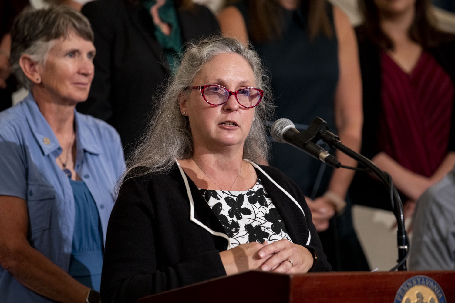 Tammie Peffer, Department of Education Environment and Ecology Content Advisor, applauds schools for helping students engage in environmental sustainability practices, in Harrisburg, PA on September 20, 2022.<br><a href="https://filesource.amperwave.net/commonwealthofpa/photo/22151_dcnr_pathways_cz_22.jpg" target="_blank">⇣ Download Photo</a>