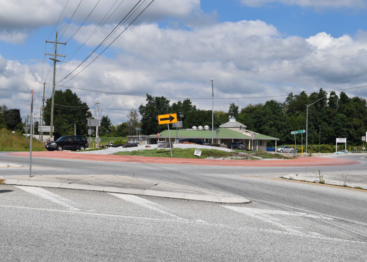 Route 74 (Delta Road) and Bryansville Road<br><a href="https://filesource.amperwave.net/commonwealthofpa/photo/22209_dot_roundabout_photo_10.jpg" target="_blank">⇣ Download Photo</a>