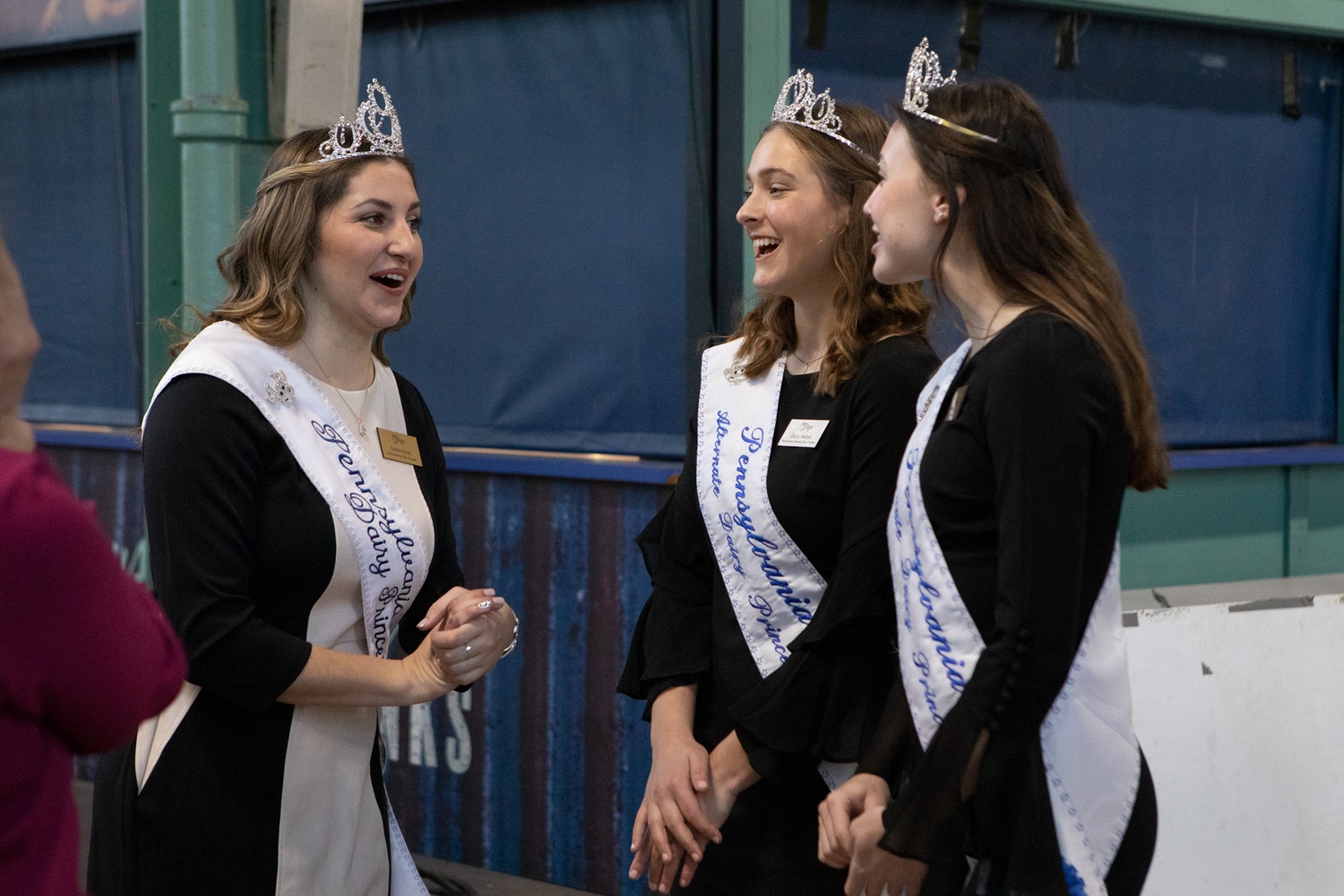 PA Dairy Princesses Selina Horst, Natalie Grumbine, and Darcy Heltzel<br><a href="https://filesource.amperwave.net/commonwealthofpa/photo/22383_Ag_ButterSculpture_ED_28.jpg" target="_blank">⇣ Download Photo</a>