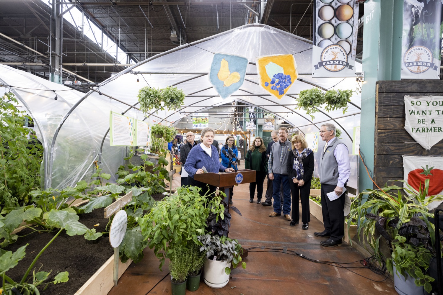 Deputy Secretary of Agriculture Cheryl Cook celebrates growth and innovation in PA organic productions and announces plans to continue that growth, in Harrisburg, PA on January 13, 2023.<br><a href="https://filesource.amperwave.net/commonwealthofpa/photo/22478_ag_organic_capstone_06.jpg" target="_blank">⇣ Download Photo</a>