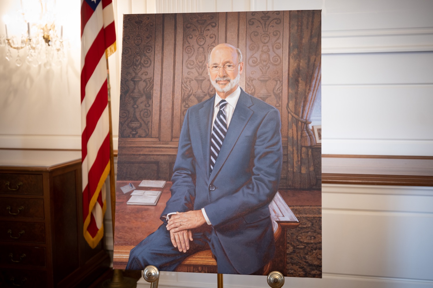 On January 10, 2023 at the Pennsylvania Governors Residence, Governor Wolf unveils his portrait that will hang in the Governors Office at the Pennsylvania State Capitol.  JANUARY 10, 2023 - HARRISBURG, PA<br><a href="https://filesource.amperwave.net/commonwealthofpa/photo/22524_gov_legacy_dz_008.JPG" target="_blank">⇣ Download Photo</a>