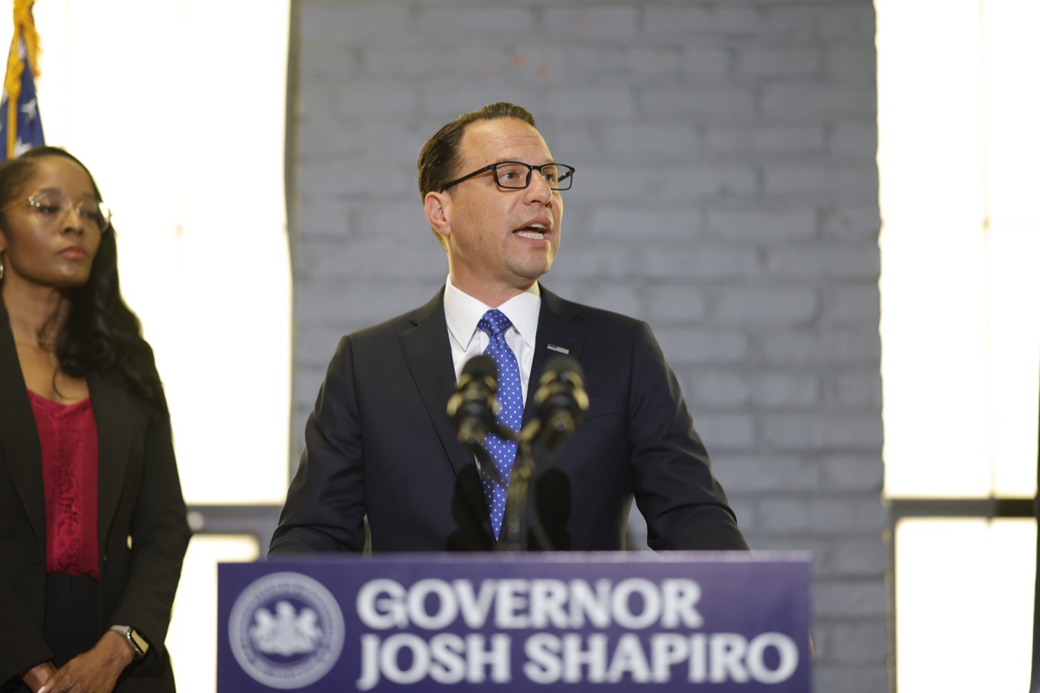 Governor Shapiro Directs Administration to Schedule Xylazine as a Controlled Substance, Taking Action Against Dangerous Drug Contributing to Opioid Overdoses<br><a href="https://filesource.amperwave.net/commonwealthofpa/photo/22967_gov_xylazine_2.jpeg" target="_blank">⇣ Download Photo</a>