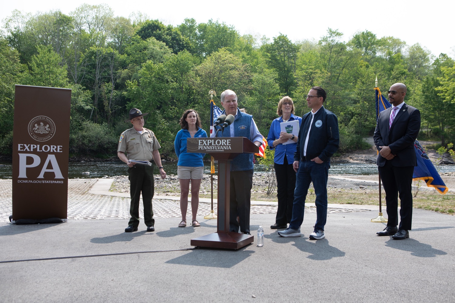 Senator David Argall joined Governor Josh Shapiro in visiting Lehigh Gorge State Park in Luzerne County to open a new park access point and highlight his budget's proposed investments in state parks, forests, and trails to make them safe and accessible for every Pennsylvanian.. .In March, the Governor unveiled his commonsense budget proposal filled with solutions to the most pressing issues Pennsylvanians face  including investments to make Pennsylvania communities safer and healthier, grow the economy, safeguard the environment, and support local businesses. . .<br><a href="https://filesource.amperwave.net/commonwealthofpa/photo/23155_GOV_LehighGorge_ERD_017.jpg" target="_blank">⇣ Download Photo</a>