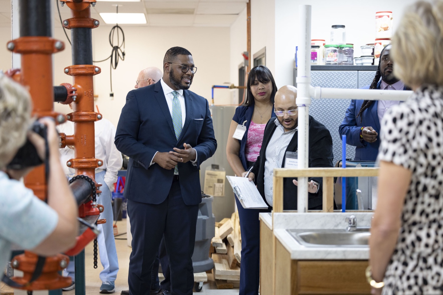 Lt. Gov. Austin Davis highlights the importance of workforce development during a tour of Tec Centro in Lancaster, PA on June 1, 2023.<br><a href="https://filesource.amperwave.net/commonwealthofpa/photo/23168_lg_tecCentro_cz_11.jpg" target="_blank">⇣ Download Photo</a>