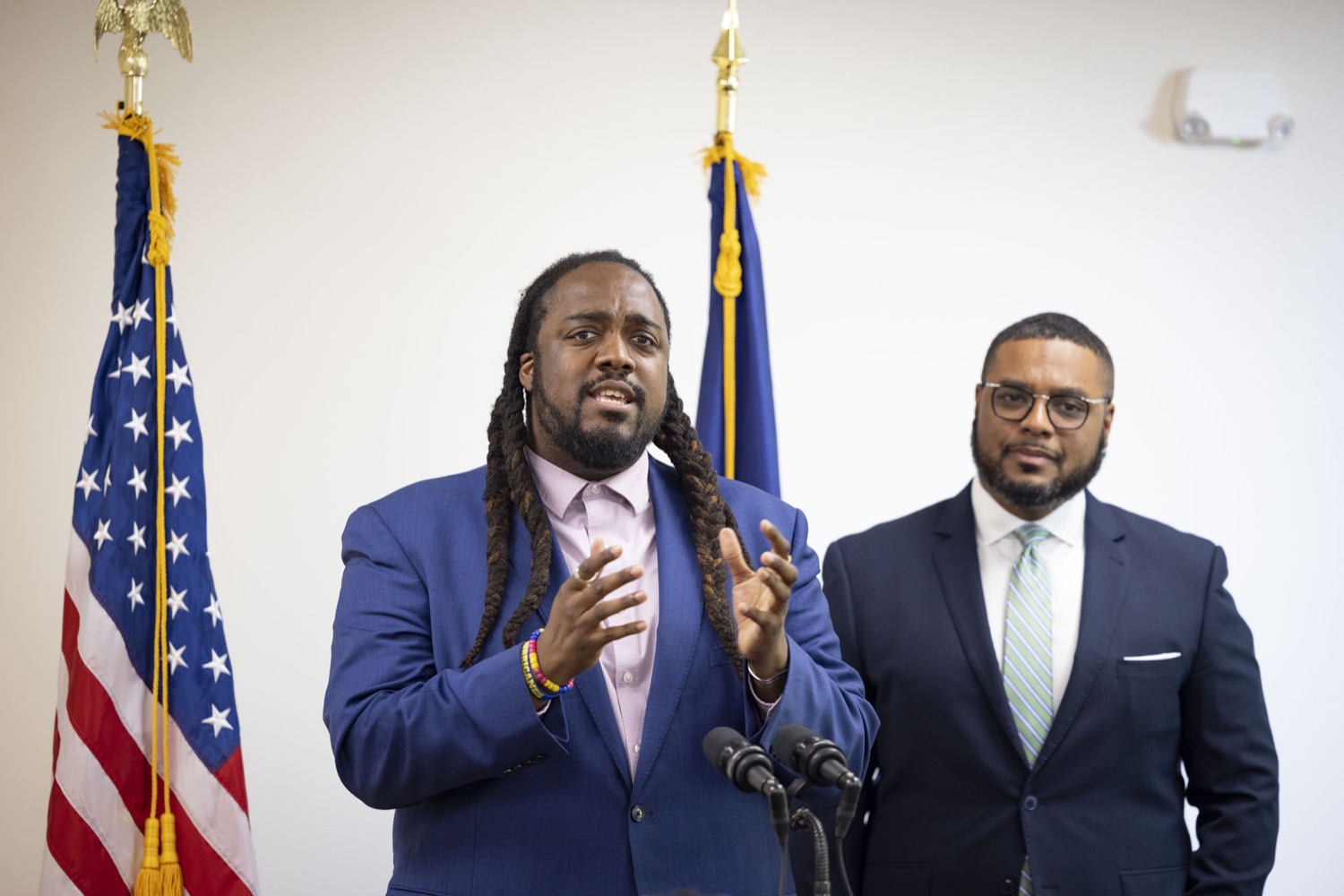 State Representative Wade El Smith visits Tec Centro in Lancaster to support investment in workforce development, on June 1, 2023.<br><a href="https://filesource.amperwave.net/commonwealthofpa/photo/23168_lg_tecCentro_cz_12.jpg" target="_blank">⇣ Download Photo</a>