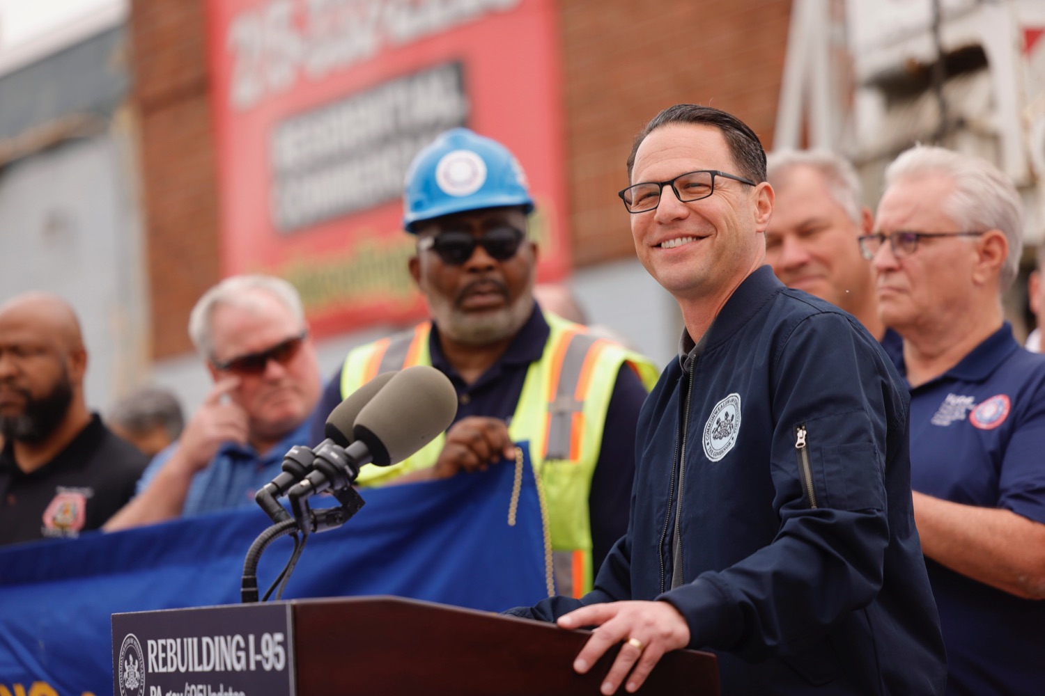 Governor Shapiro, PennDOT, Federal Highway Administration, City of Philadelphia to Provide Updates on I-95 Response<br><a href="https://filesource.amperwave.net/commonwealthofpa/photo/23256_gov_I95briefing_5.jpeg" target="_blank">⇣ Download Photo</a>
