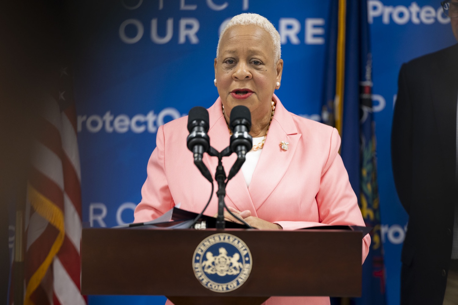 Harrisburg Mayor Wanda Williams praises the Biden Administration, explaining how the Inflation Reduction Act will benefit seniors in her community, in Harrisburg, PA on October 25, 2023.<br><a href="https://filesource.amperwave.net/commonwealthofpa/photo/23946_lg_medicareAutumn_06.jpg" target="_blank">⇣ Download Photo</a>