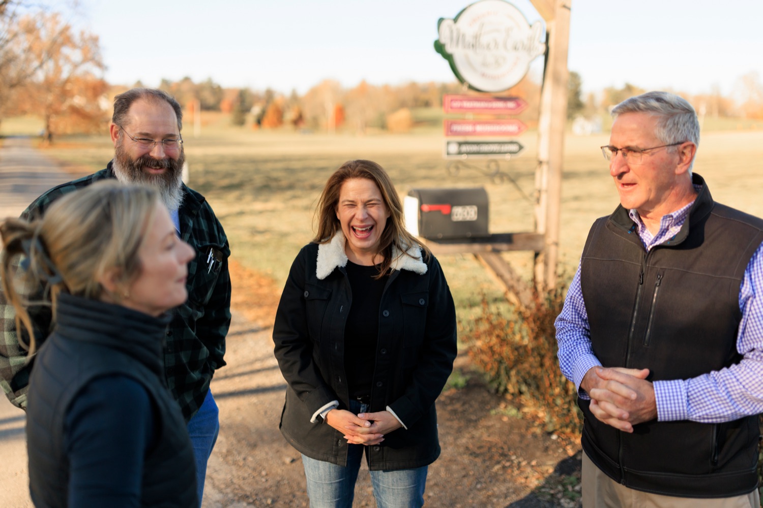 From left; American Mushroom Institute President Rachel Roberts; Jerry Yeatman, president of Mother Earth Organic Mushrooms, First Lady Lori Shapiro and PA Dept. of Agriculture Russell Redding in West Grove on Tuesday, November 14, 2023.<br><a href="https://filesource.amperwave.net/commonwealthofpa/photo/24042_fl_mushroomFarm_nk_008.JPG" target="_blank">⇣ Download Photo</a>