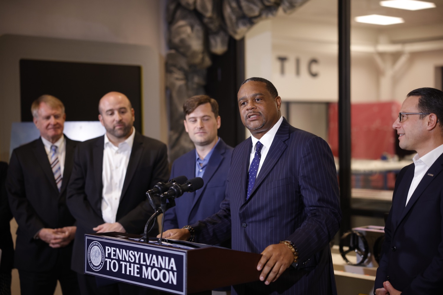 Shapiro Administration Invests Millions in Astrobotic Technology, Helping the Leading Space and Robotics Company Expand and Create Nearly 300 High-Tech Jobs Ahead of December Moon Launch<br><a href="https://filesource.amperwave.net/commonwealthofpa/photo/24064_gov_astrobotics_10.jpeg" target="_blank">⇣ Download Photo</a>