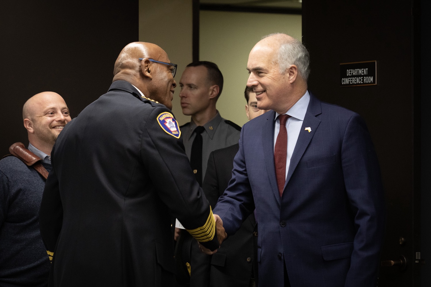 Senator Bob Casey visited Pennsylvania State Police Headquarters to discuss his proposed Stop Fentanyl at the Border Act. Pictured here is a moment from the event. Harrisburg, Pennsylvania.<br><a href="https://filesource.amperwave.net/commonwealthofpa/photo/24347_psp_stopFentanyl_JP_01.jpg" target="_blank">⇣ Download Photo</a>