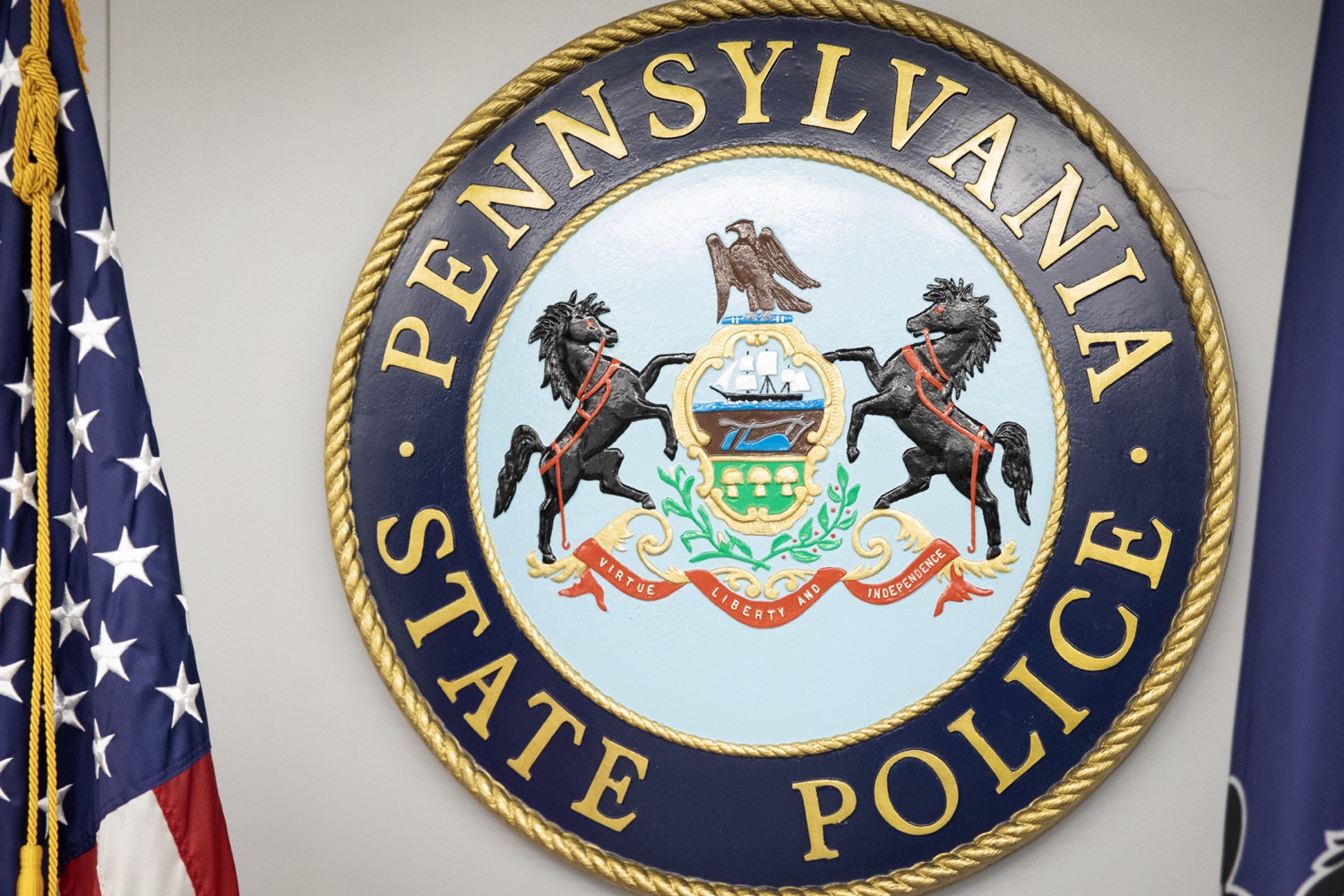 Senator Bob Casey visited Pennsylvania State Police Headquarters to discuss his proposed Stop Fentanyl at the Border Act. Pictured here is a moment from the event. Harrisburg, Pennsylvania.<br><a href="https://filesource.amperwave.net/commonwealthofpa/photo/24347_psp_stopFentanyl_JP_17.jpg" target="_blank">⇣ Download Photo</a>