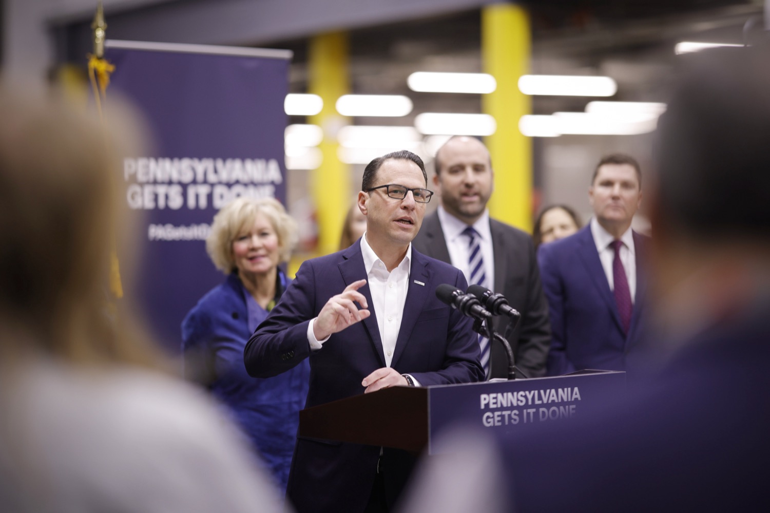 Pa Gov Josh Shapiro Touts Economic Plan At Erie Chamber Event