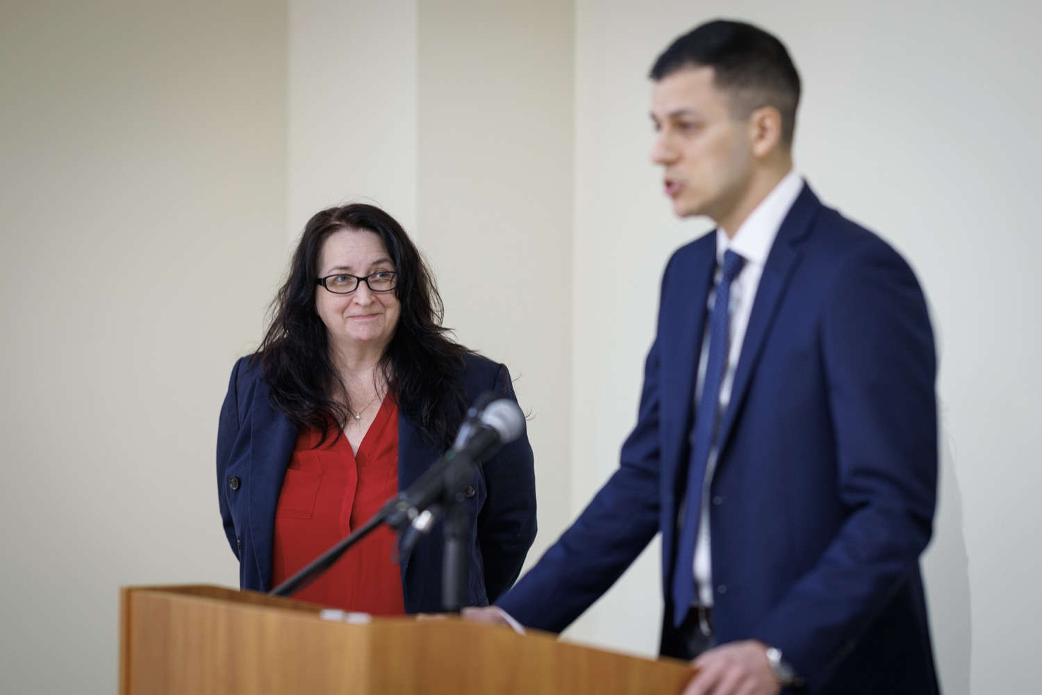 Hamilton Health Center President and CEO Terese DeLaPlaine joins the Pennsylvania Insurance Department (PID) and the Department of Health (DOH) as they highlight Colorectal Cancer Awareness Month by reminding Pennsylvanians about the importance of annual health screenings and utilizing the free preventive services available through their insurance.<br><a href="https://filesource.amperwave.net/commonwealthofpa/photo/29097_ins_colorectalCancer_JF_010.jpg" target="_blank">⇣&nbsp;Download Photo</a>