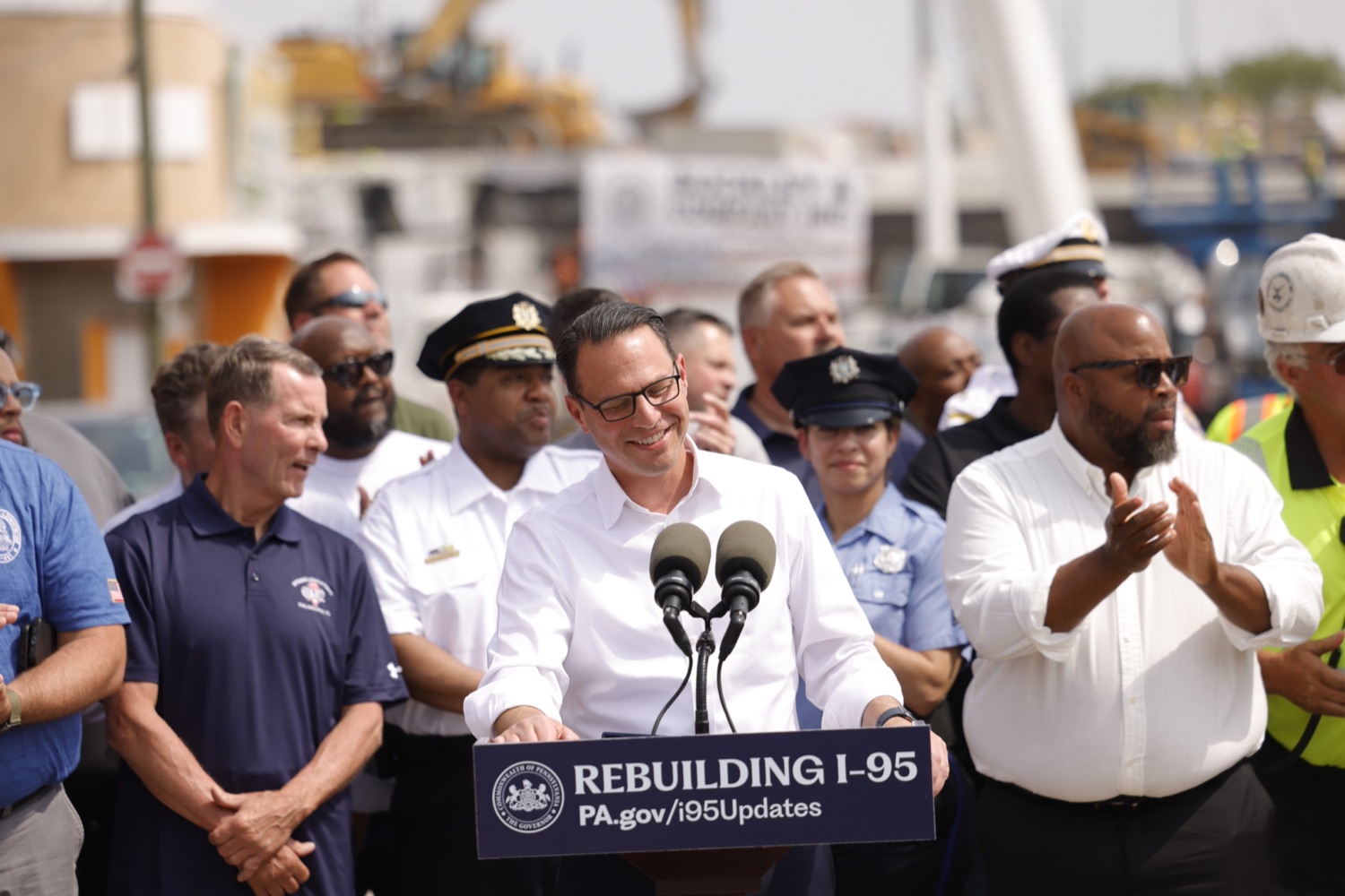 Governor Shapiro, PennDOT Secretary Carroll Announce I-95 Will Reopen This Weekend as the Shapiro Administrations Response Continues Ahead of Schedule<br><a href="https://filesource.amperwave.net/commonwealthofpa/photo/Image6.jpeg" target="_blank">⇣ Download Photo</a>